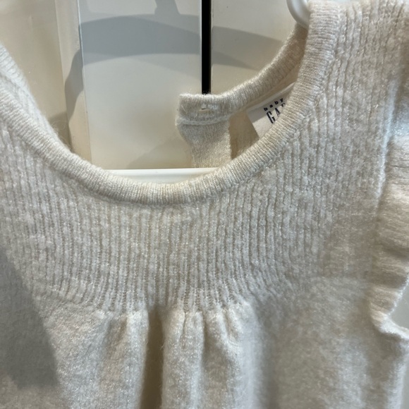 GAP Soft White romper 6-12m - Picture 4 of 4